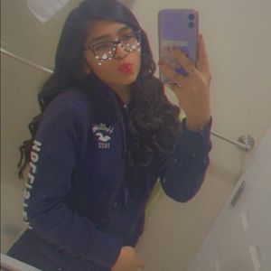 Meet your Posher, Guadalupe